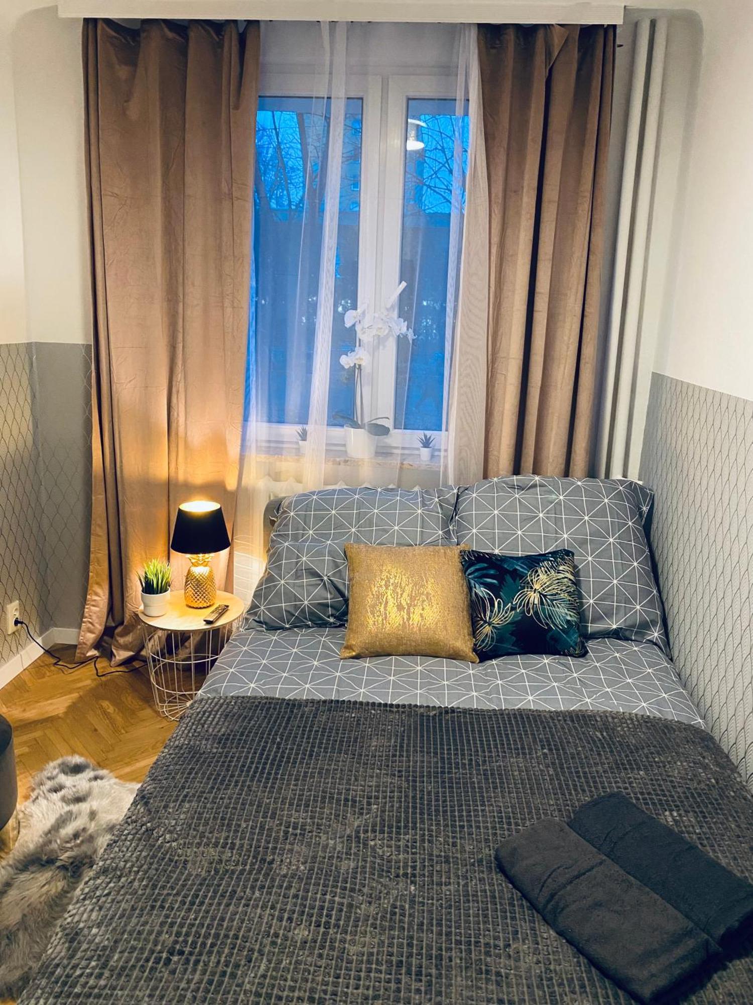 Clicktheflat Karmelicka Apart Rooms Варшава Экстерьер фото